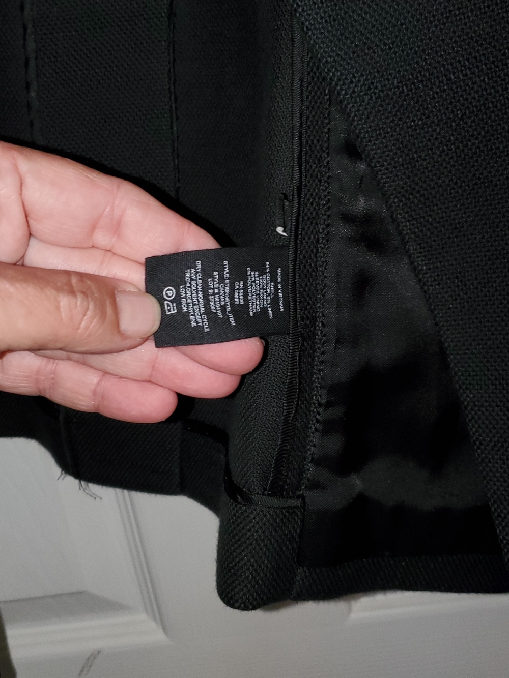 Theory Black Single-Button Blazer with Notch Lapels - Picture 2 of 12